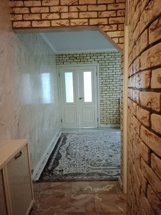 Посуточно 3х ком квартира в мкр Самал.