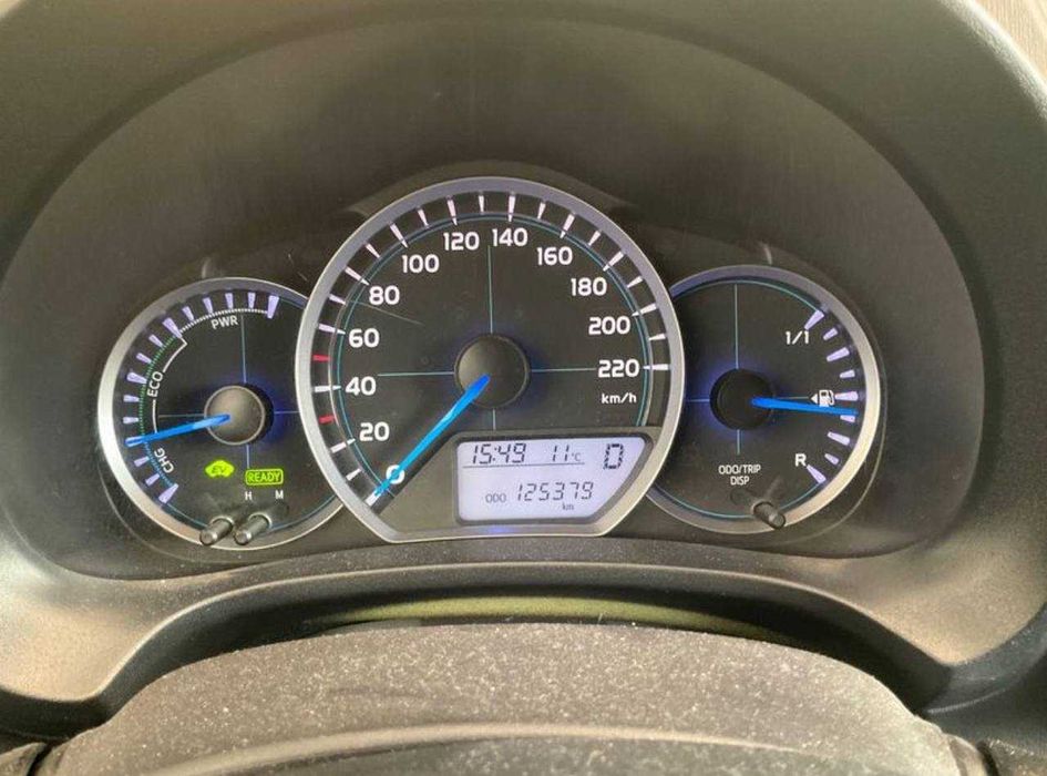 Toyota Yaris Hybrid 3 броя на части