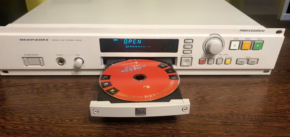 Vând Marantz Compact Disc Recorder CDR  630