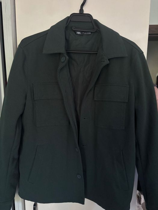 Яке Zara. Дамско S