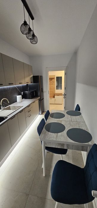 Chirie apartament NOU  in Prima Universitatii