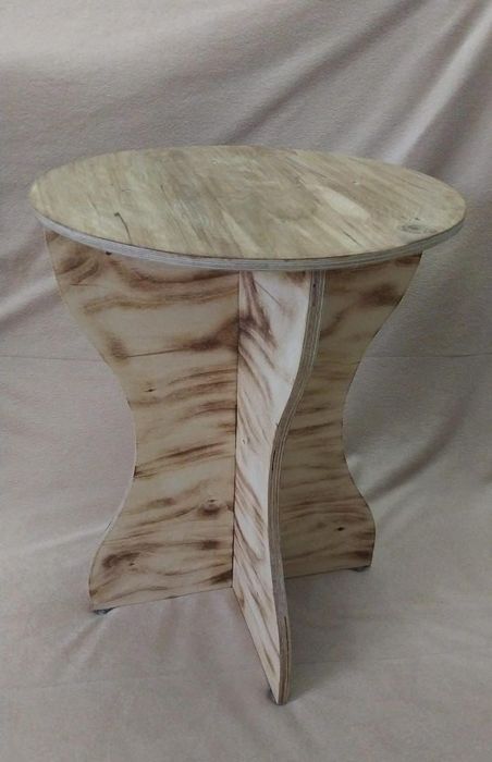 Комплект стол и 4 стула для отдыха