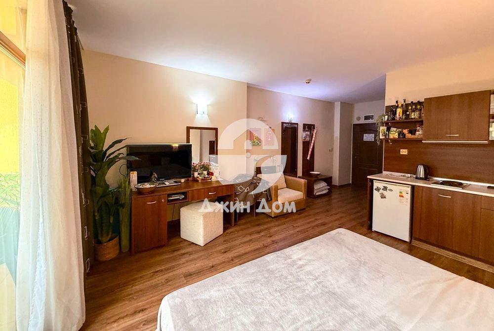 Продава се Едностаен апартамент в к.к. Слънчев бряг - 39 кв.м за 1616 €/кв.м - Снимка #2