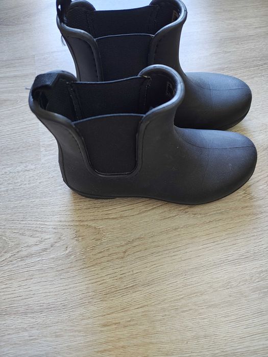 Продавам Детски Ботуши