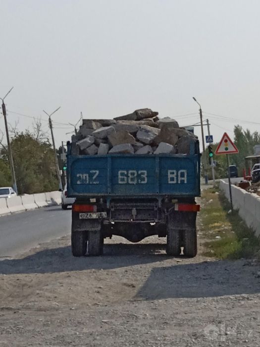 Qurilish uchun kamok toshlar arzon va sifatli yetkazib berish ichida