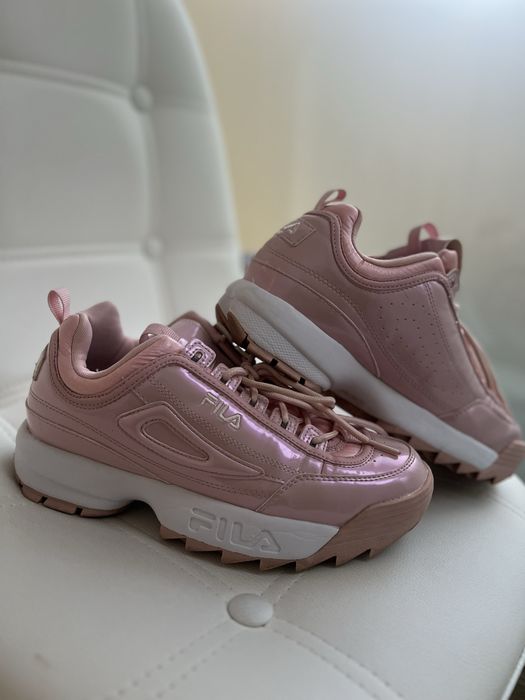 Маратонки розови Fila disruptor