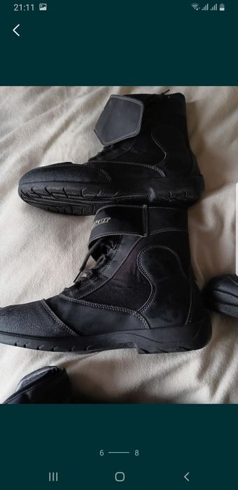 Cizme ghete motocicleta, moto, atv

Puma Nr. 46 , 350 lei
Pro biker 46
