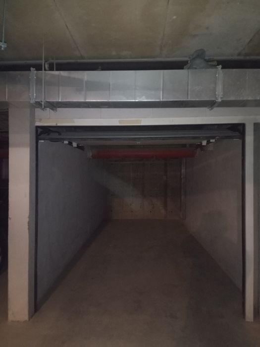 Дава се под наем Гараж / Паркомясто в София, Студентски град - 16 кв.м за 137.7 € - Снимка #6