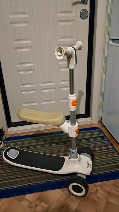 Продам самокат .