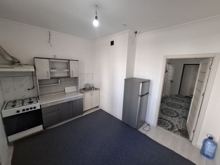 Arenda kvartira Yashnabod Olmos Navastiroyka 3xona 3etaj  oilaga beril