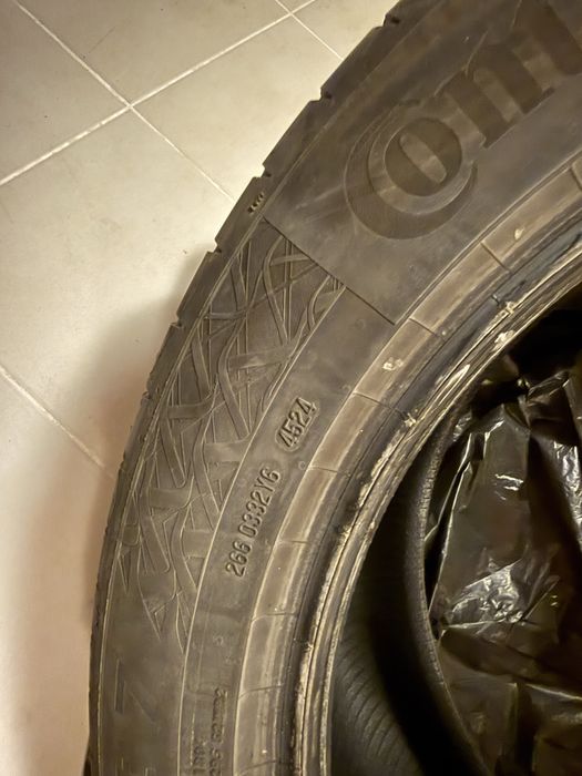 Летни гуми Continental Premium Contact 7 275/45 R20.