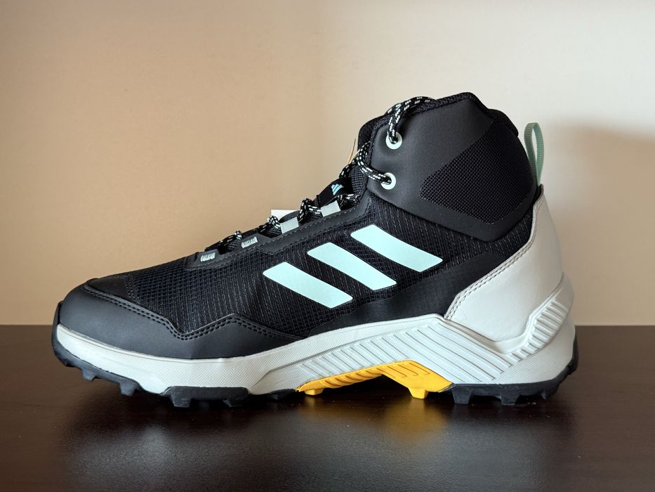 Adidas  Eastrail 2.0 Mid RAIN.RDY Налични 42.5н 27см/43н 27.5см/44н 28