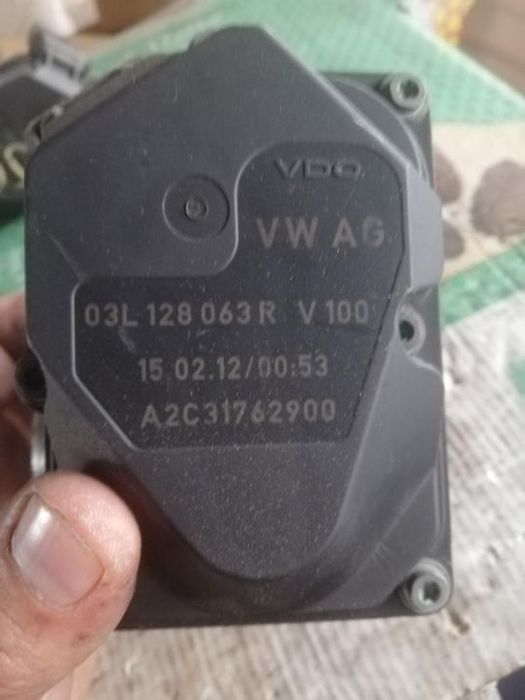 Clapeta accelerație admisie vw Passat b7 2.0tdi cff golf6 2.0tdi cff