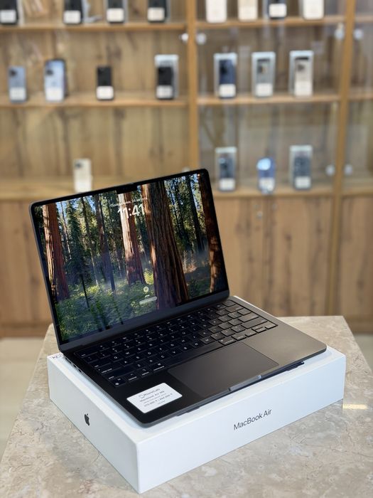 MacBook Air M2 / PhoneLab