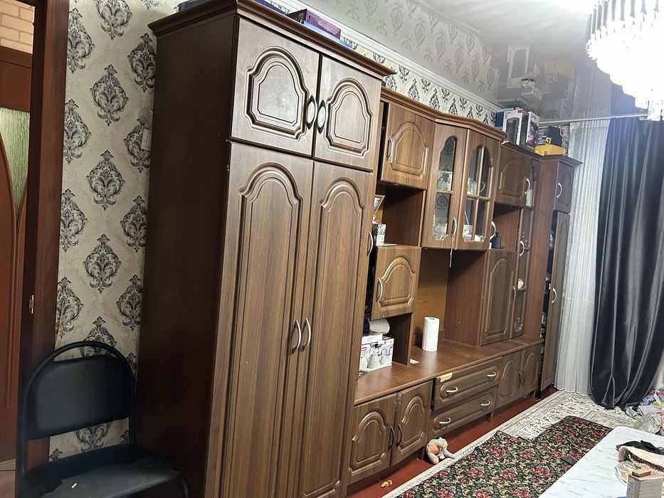 Продам стенку горку в отличном состояний
