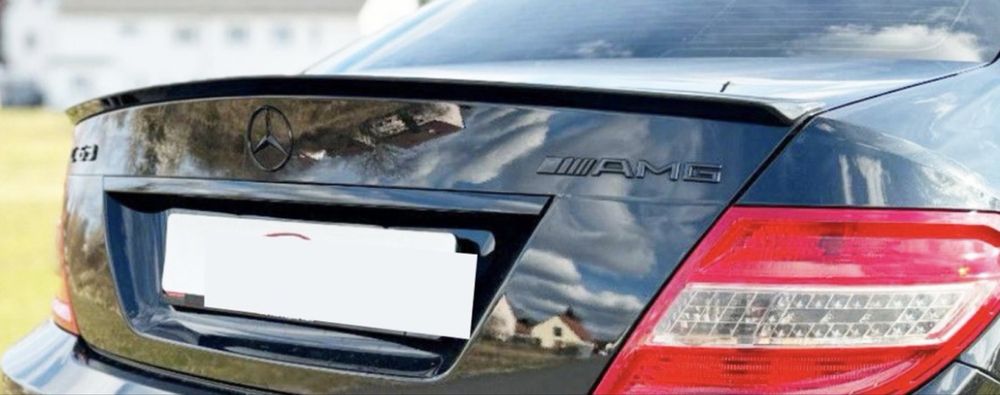 Лип Спойлер за багажника W204 тип АМГ