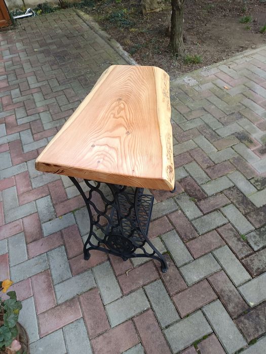 Comoda , consola , suport tv - mașină de cusut Singer