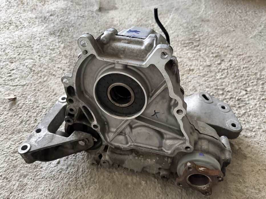 Раздатка Atc35L за Bmw f10 f20 f22 f30 f32 f36 2.0-3.0D 2.0-3.0i