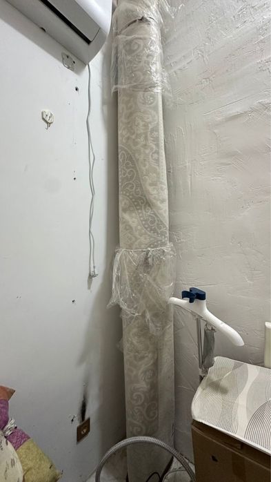 Ковер новый  отличный