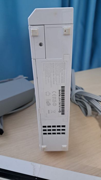 Consola Nitendo Wii model RVL-001