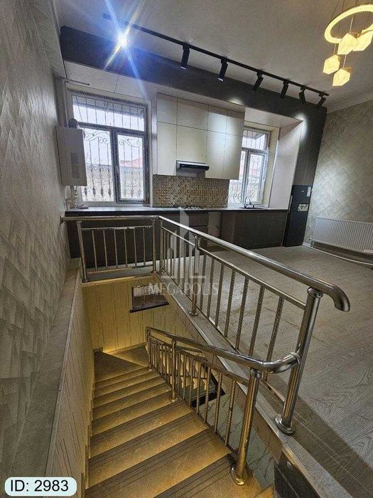 kvartira sotiladi dubleks ️⃣№2983 Sharq 2 pedkollej oldi arzon narxda