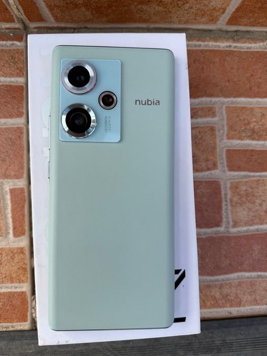 ZTE Nubia Z50 12/256