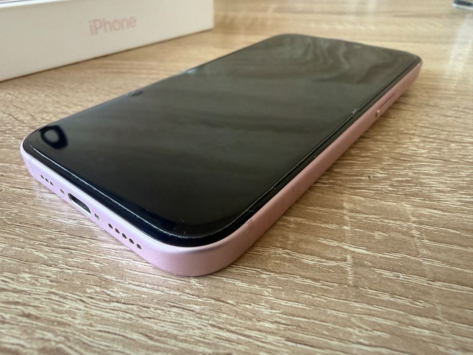 Продам Iphone 15 128 gb