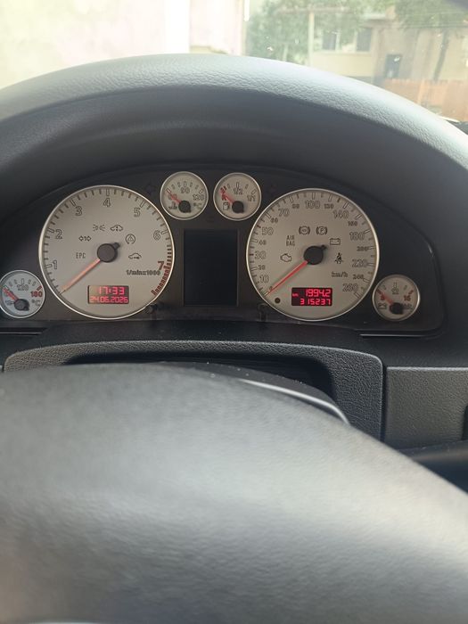 AUDI A6 Avant 2004 — imagine 4