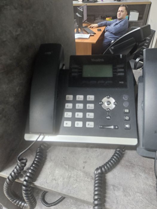 Продам ip телефоны yealink