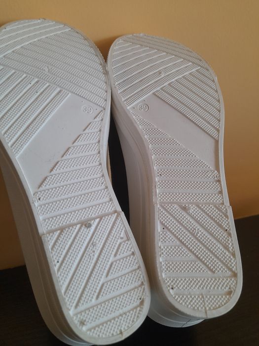 италиански спортни обувки