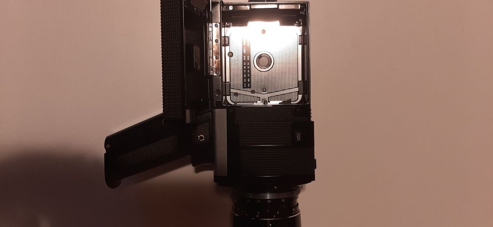 Camera video CHINON 672
