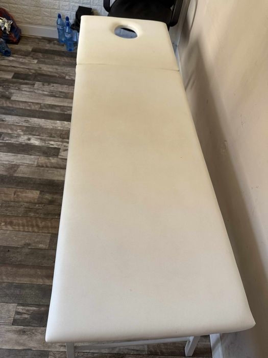 Козметична и масажна маса