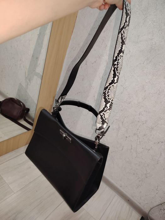 Продам сумку оригинал