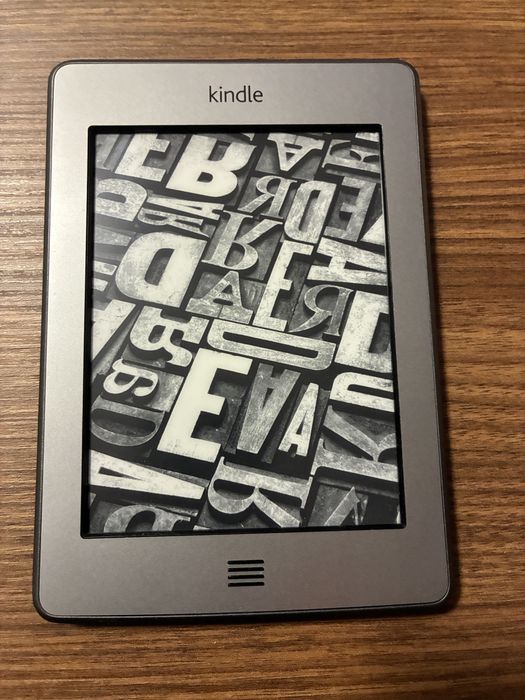 Kindle DO1200 - Четец за книги
