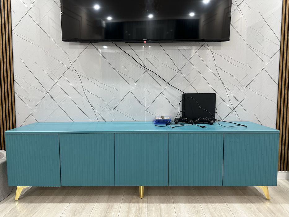 Тумба под телевизор