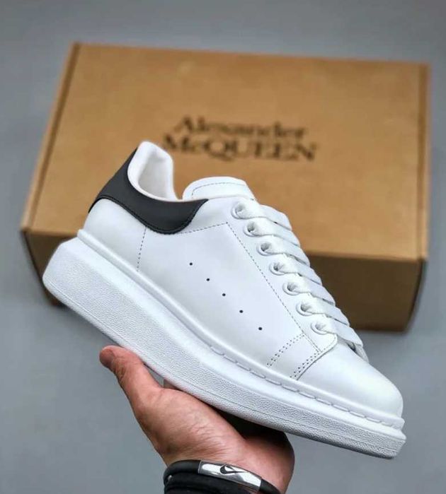 Alexander McQueen Verificare