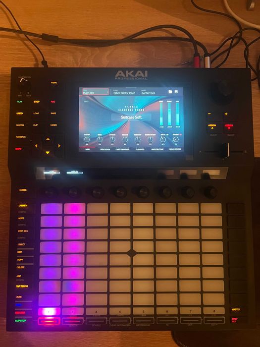 Akai Force полный комплект, идеал, б/у