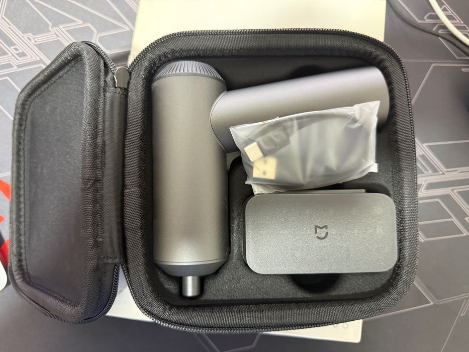 Продам электрическую отвертку Xiaomi Mijia Electric Screwdriver Gun