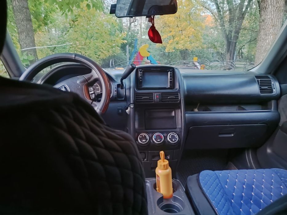 Продам машина Хонда CR-V