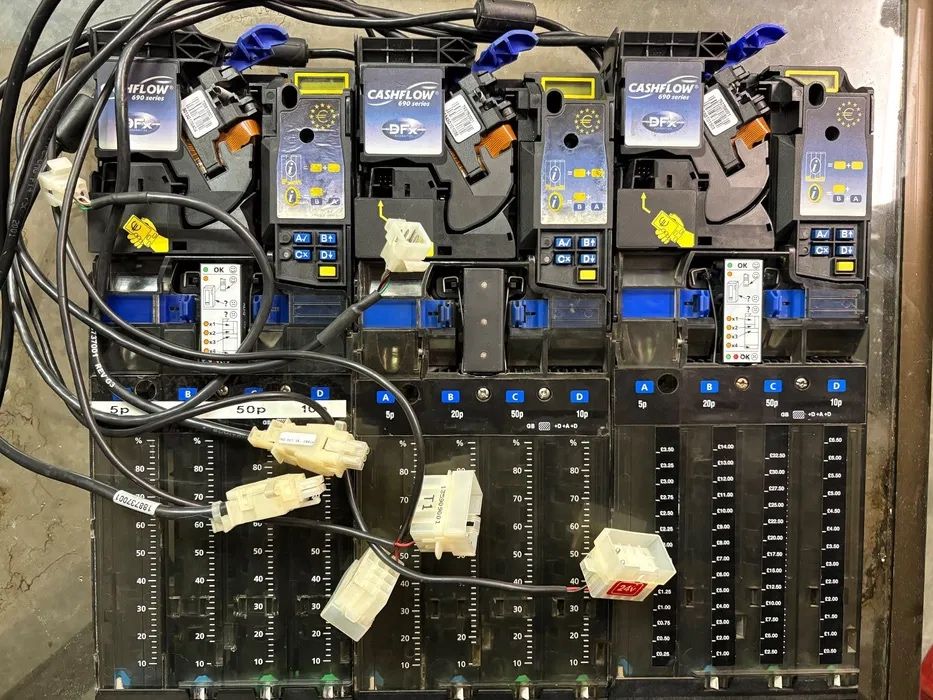 Програмиране и смяна на монетници от Лев в Евро