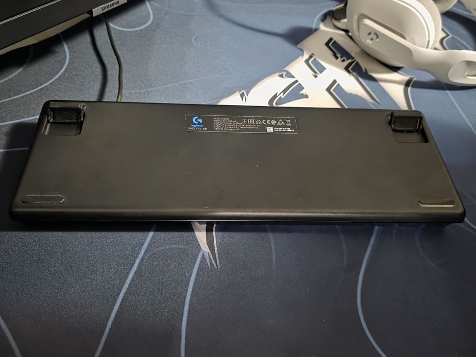 Клавиатура Logitech G413 TKL SE
