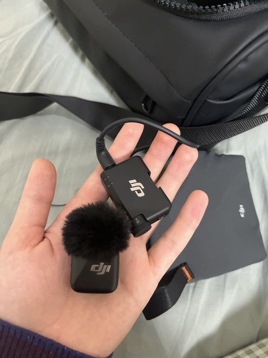 СРОЧНО ПРОДАМ Sony ZV-E10 фотоаппарат
