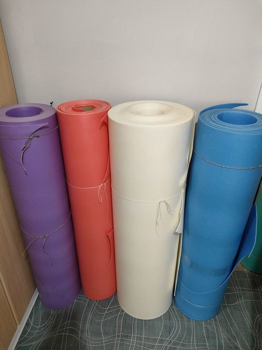 Продам Изолон в рулонах