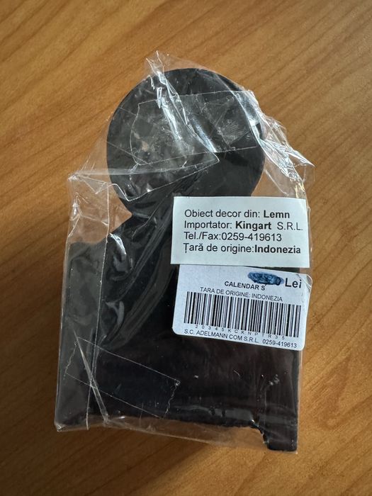 Calendar manual artizanal lemn Indonesia