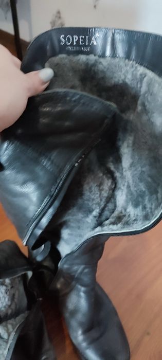 Отдам женские сапоги