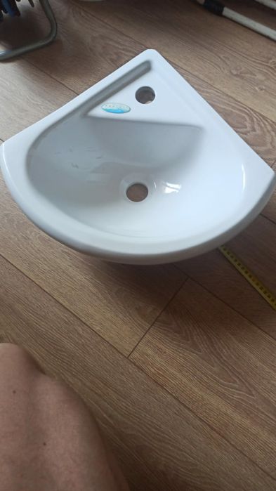 Раковина хорошего качества.