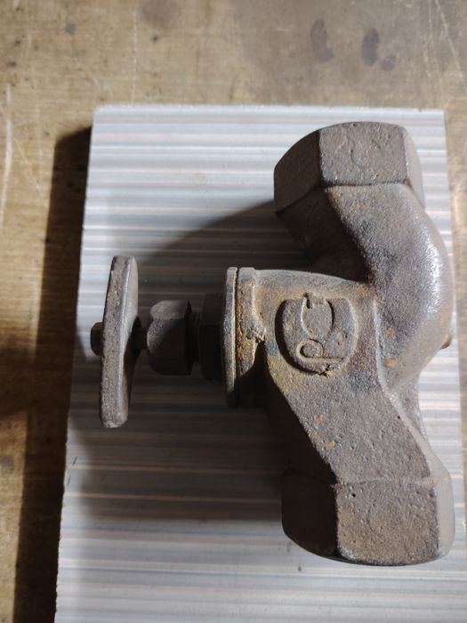 Кран запорный диам 40