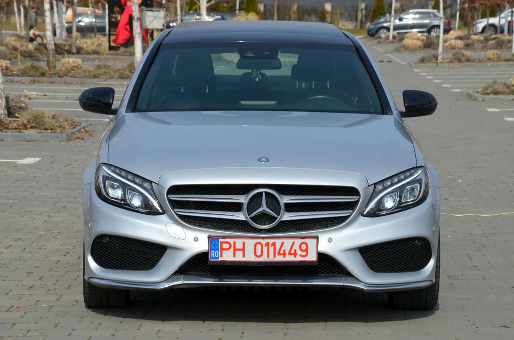 Mercedes-Benz C AMG,Panoramic,Scaune incalzite,Keyless,Automata,