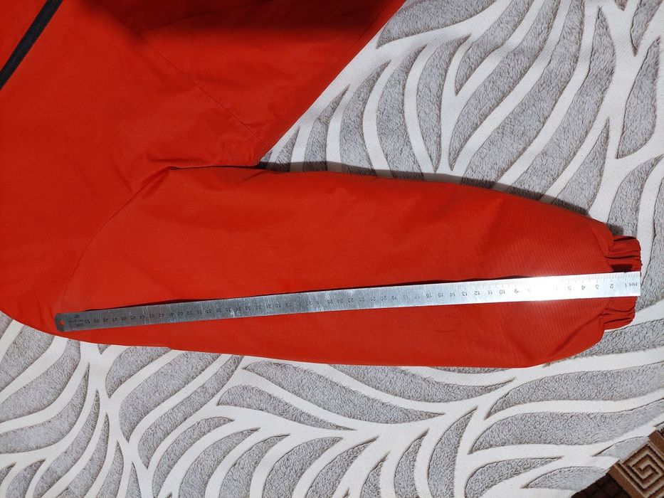 Продам детскую куртку для мальчика