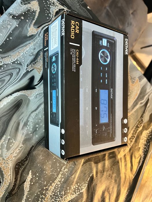 Радио за кола Denver